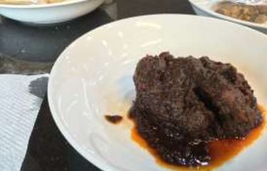 Review Rumah Makan Pagi Sore Dengan Rendang Paling Juara