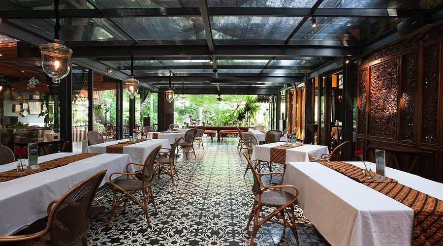 Review Restoran Plataran Dharmawangsa Mewah Dan Elegan